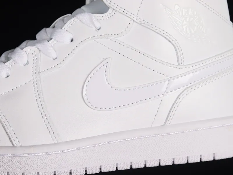 All categories Air Jordan Jordan series basketball shoes Air Jordan 1 Mid Air Jordan 1 Mid AJ1 Joe 1 pure white mid-top basketball shoes DV0991-111